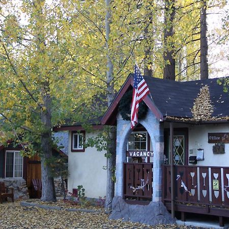 Castle Wood Theme Cottages- Couples Only Big Bear Lake Kültér fotó