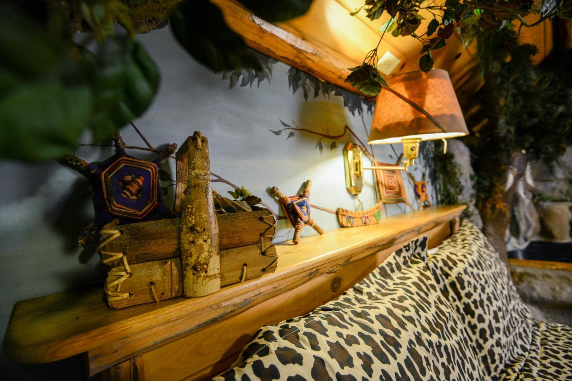 Castle Wood Theme Cottages- Couples Only Big Bear Lake Kültér fotó