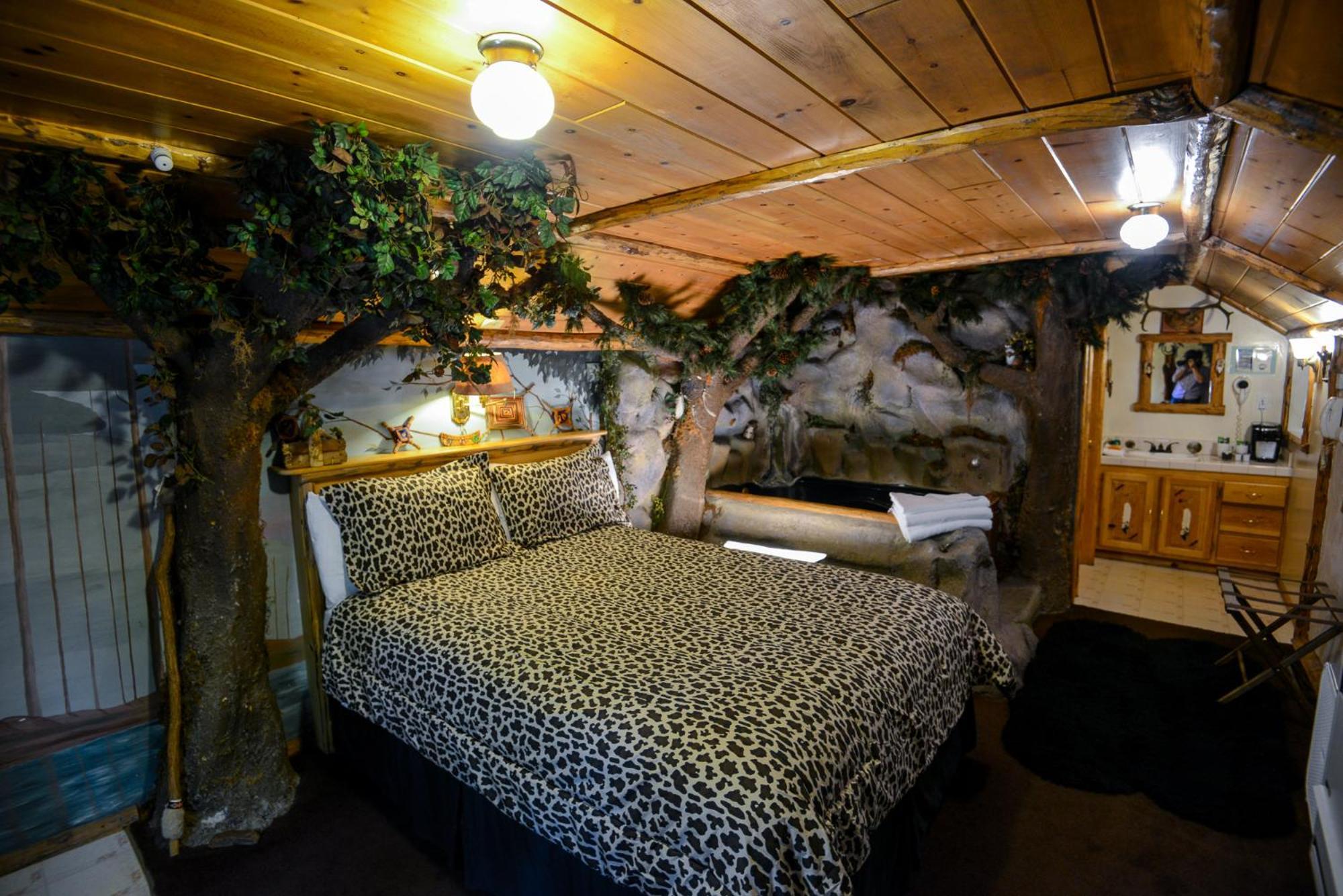 Castle Wood Theme Cottages- Couples Only Big Bear Lake Kültér fotó