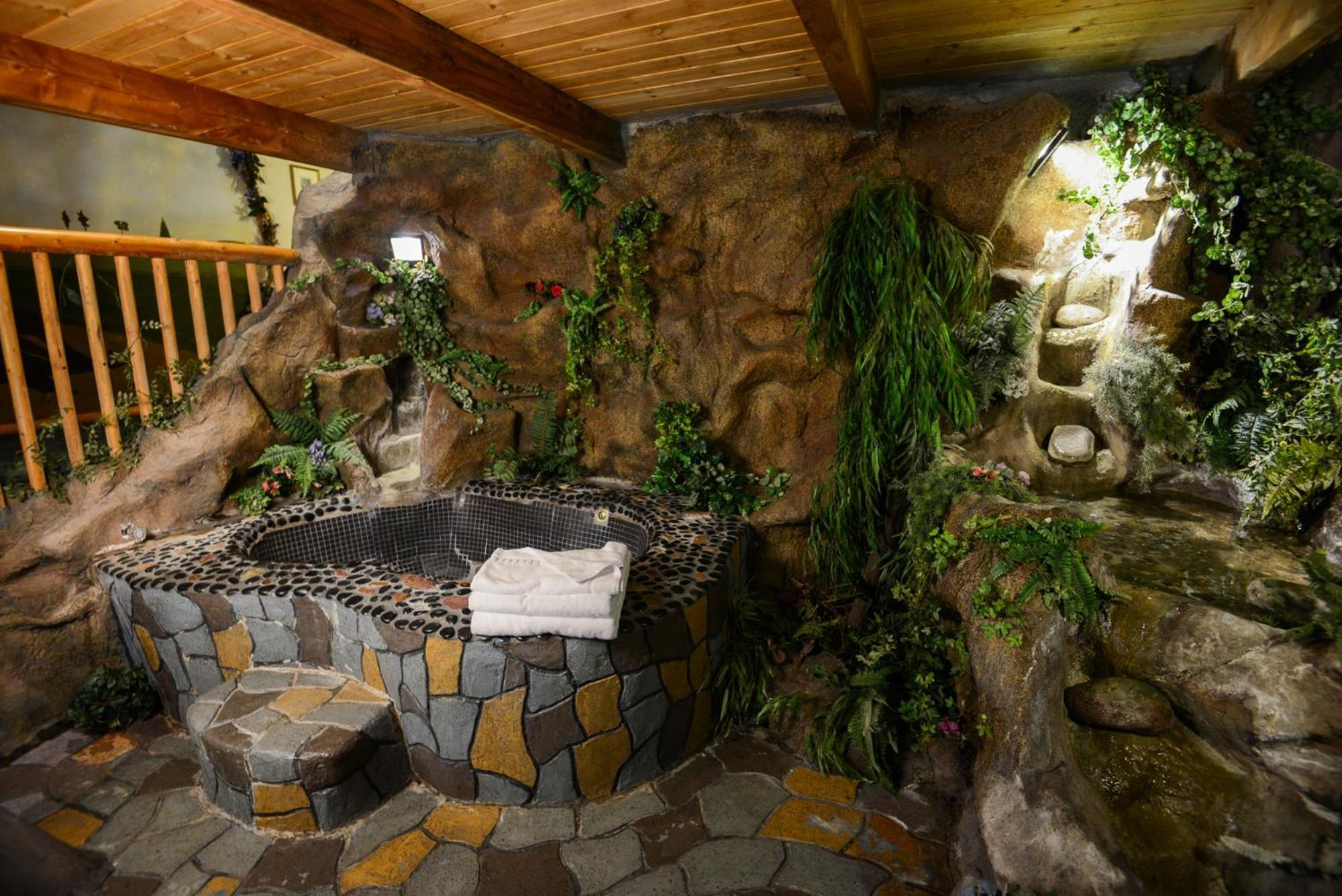 Castle Wood Theme Cottages- Couples Only Big Bear Lake Kültér fotó