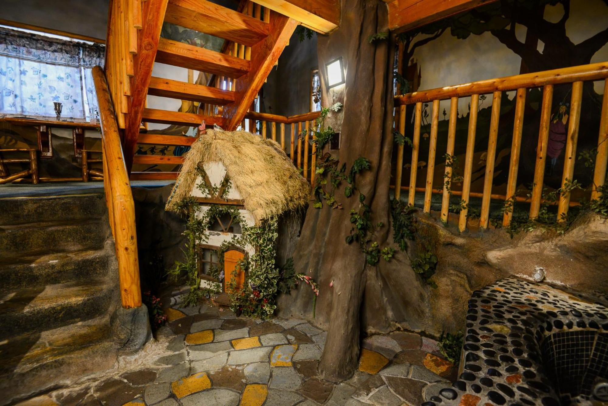 Castle Wood Theme Cottages- Couples Only Big Bear Lake Kültér fotó