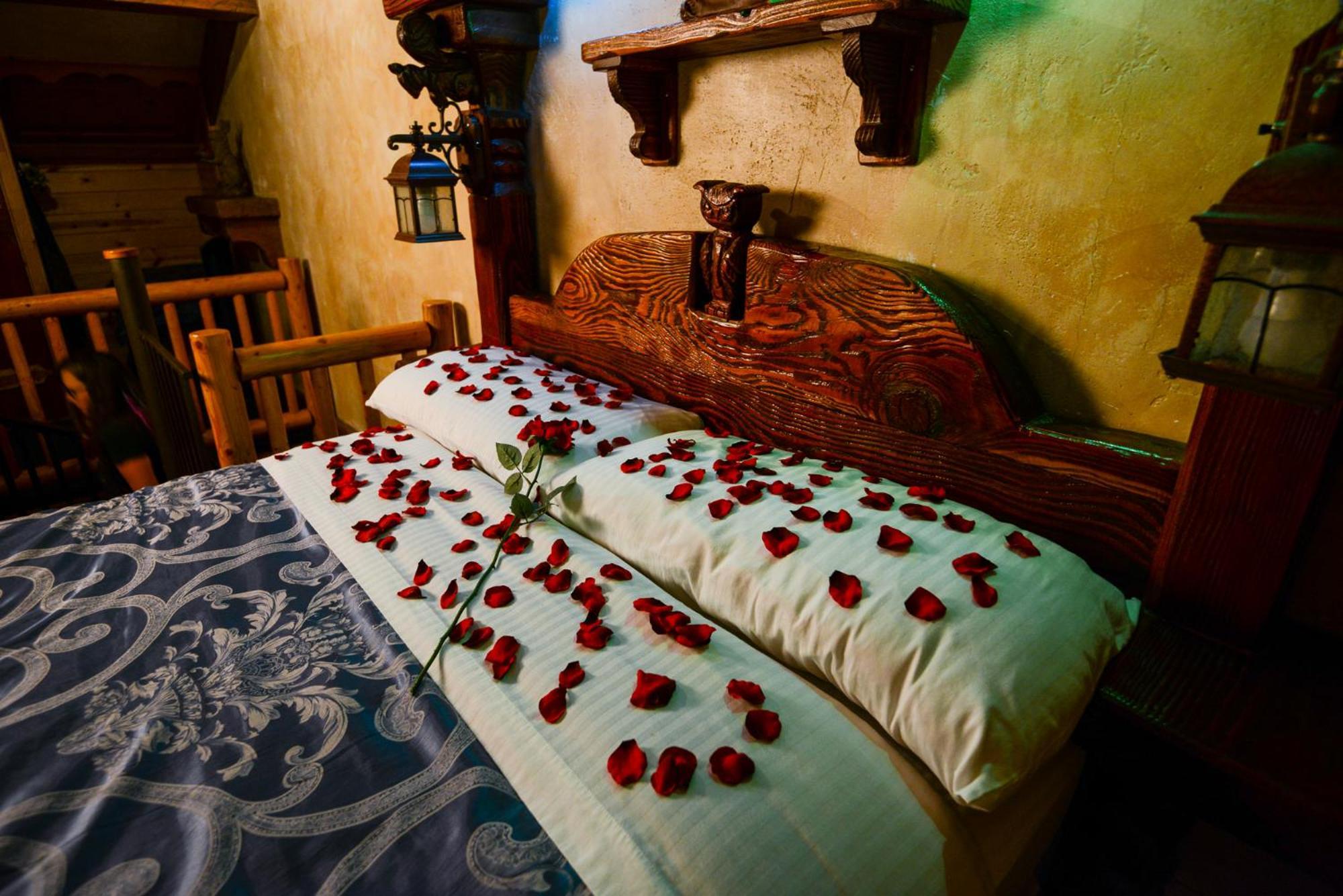 Castle Wood Theme Cottages- Couples Only Big Bear Lake Kültér fotó