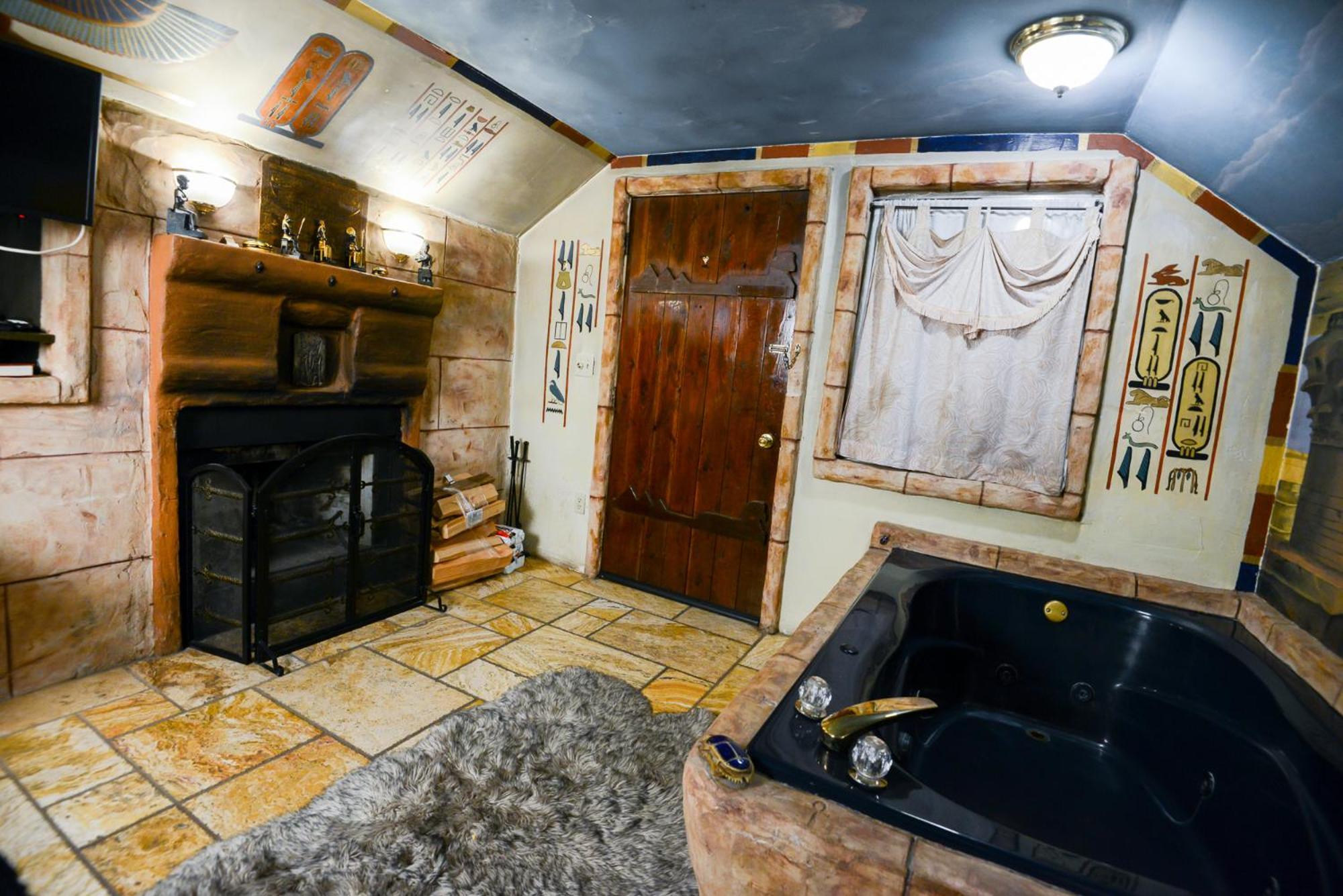 Castle Wood Theme Cottages- Couples Only Big Bear Lake Kültér fotó