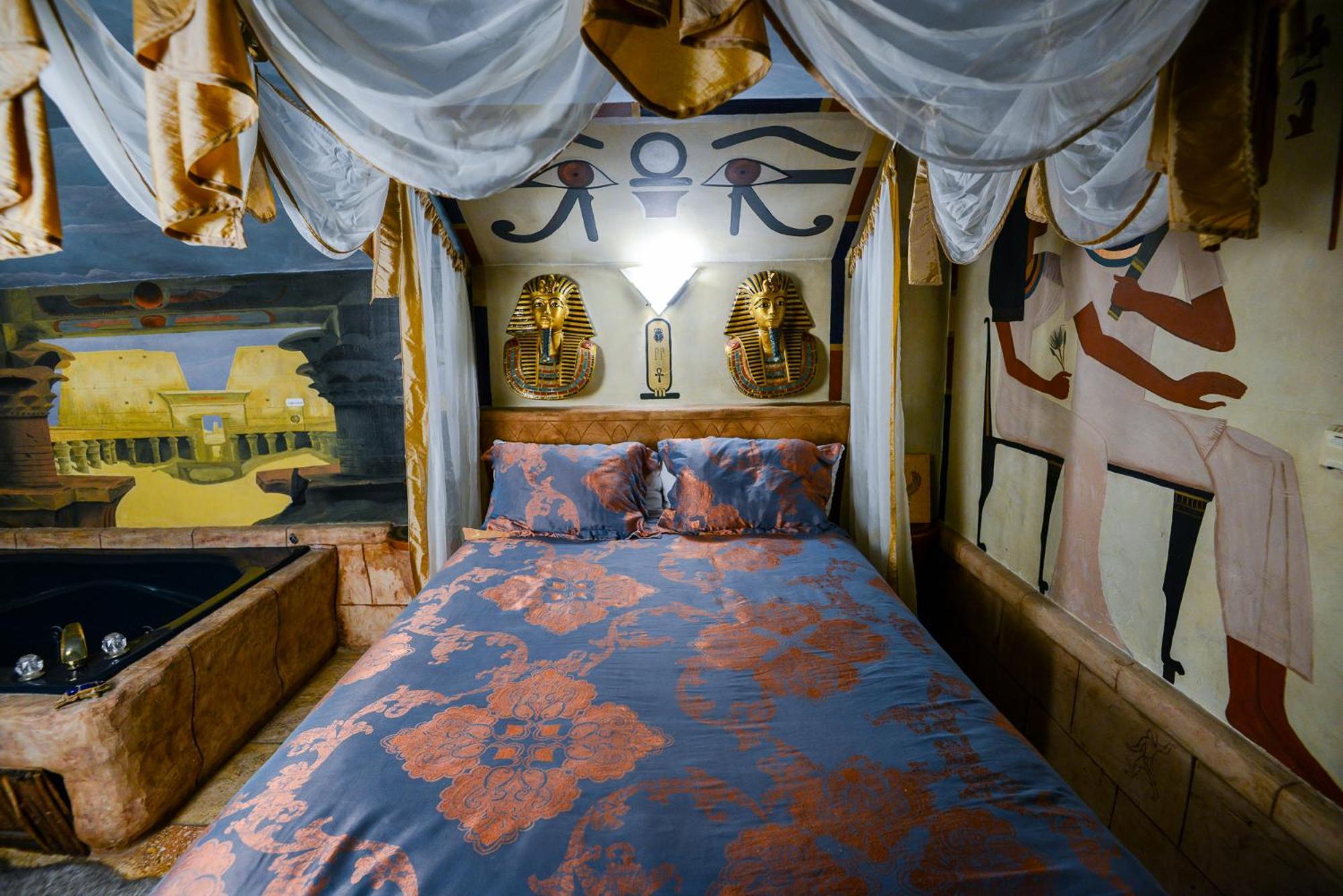 Castle Wood Theme Cottages- Couples Only Big Bear Lake Kültér fotó